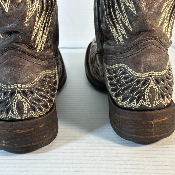 Corral Brown Heeled Boots with Embroidered Wings - Picture 9 of 16